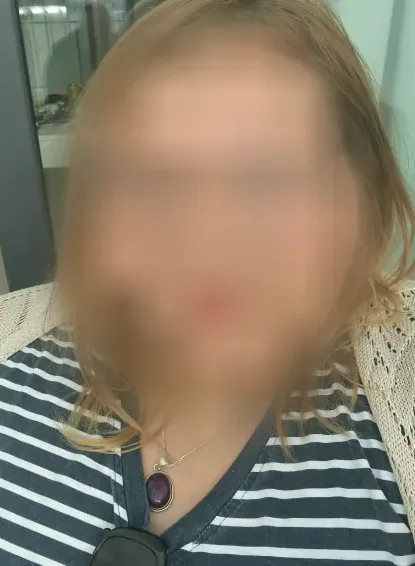 Astrid, 23