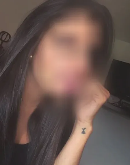 Dilara, 34
