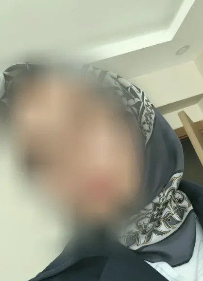 Esra, 27