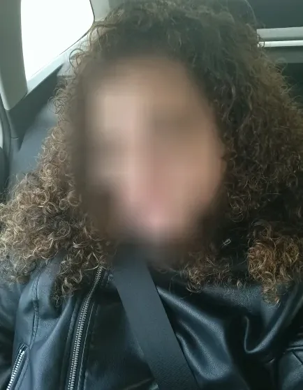 Isabella, 35