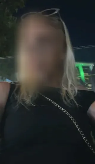 Patricia, 18