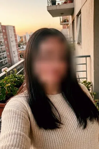 Selina, 20