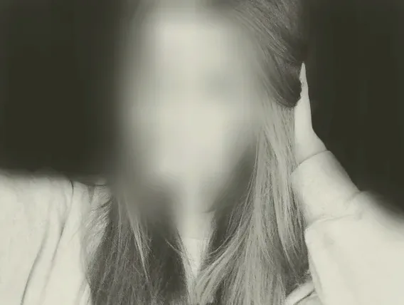 Yvonne, 29